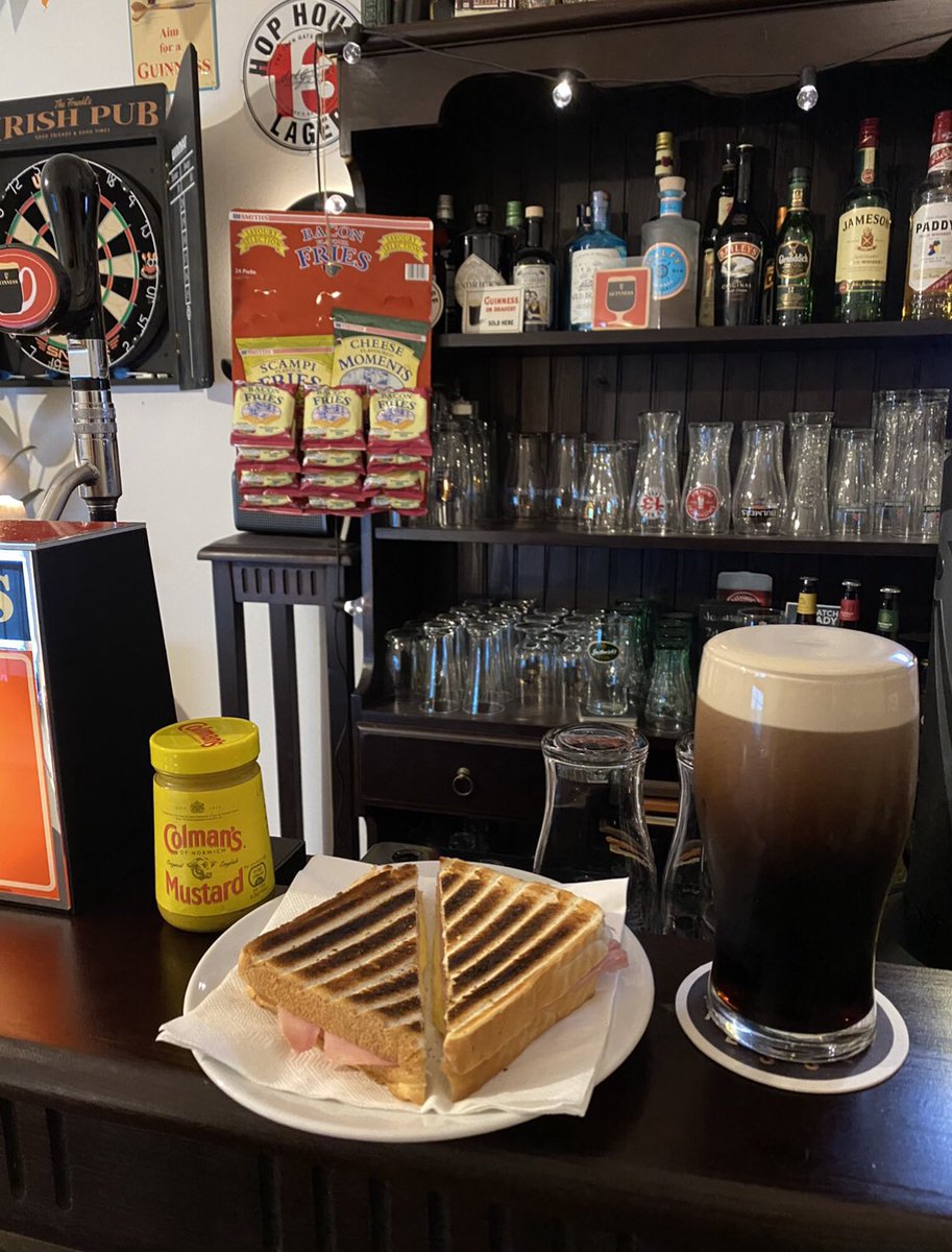 ATGuinness's tweet photo. Thinking back to my @GrogansPub kind of night at my home bar... Ham & Cheese Toastie and a creamy Pint in a non branded glass! Cannot wait for Grogan’s to reopen!! 🍻 @GuinnessIreland #apinttoremember #shareyourpour #guinness #pub #irish #pints https://t.co/JDUb2tWZ7X