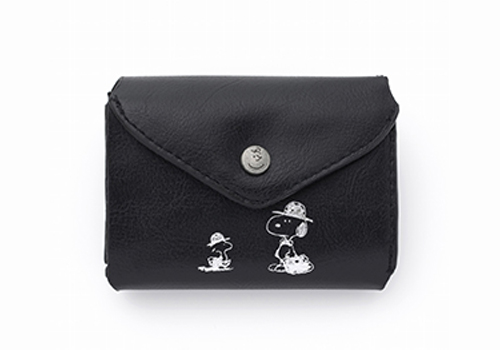 雑誌付録ダイアリー ローソン Hmv Hmv Amp Books Online限定 Snoopy 三つ折り財布 Book Black 手にすっぽりと収まる三つ折りタイプ カード入れには最大約枚のカードを収納できます 雑誌付録紹介ブログ T Co Tvnvsrqs1z Snoopy