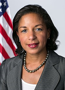 4/ L’outsider : Susan Rice, 55 ans, ex-conseillère à la sécurité nationale d’Obama: expérience de la Maison Blanche, intellectuelle de haut niveau, connait bien Biden ("safe choice"), spécialiste politique étrangère: non élue, poids politique limité sans Etat "à apporter"