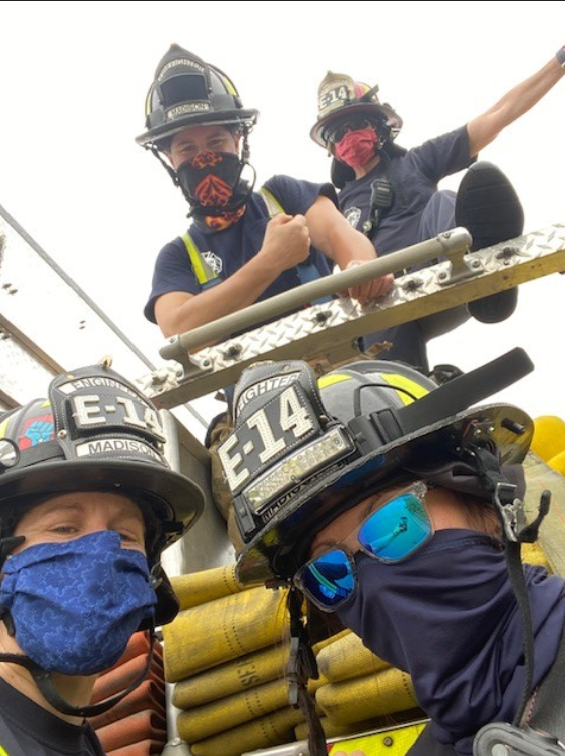 MadisonWIFire's tweet photo. We care about our community and each other. That’s why we wear masks. We want everyone—our crew, our neighbors, our patients—to stay safe and healthy. If you’re in need of a mask, visit @PublicHealthMDC’s website for links to resources. https://t.co/CPaX66XvkU #MaskUpMadison https://t.co/rSyklEXaE8