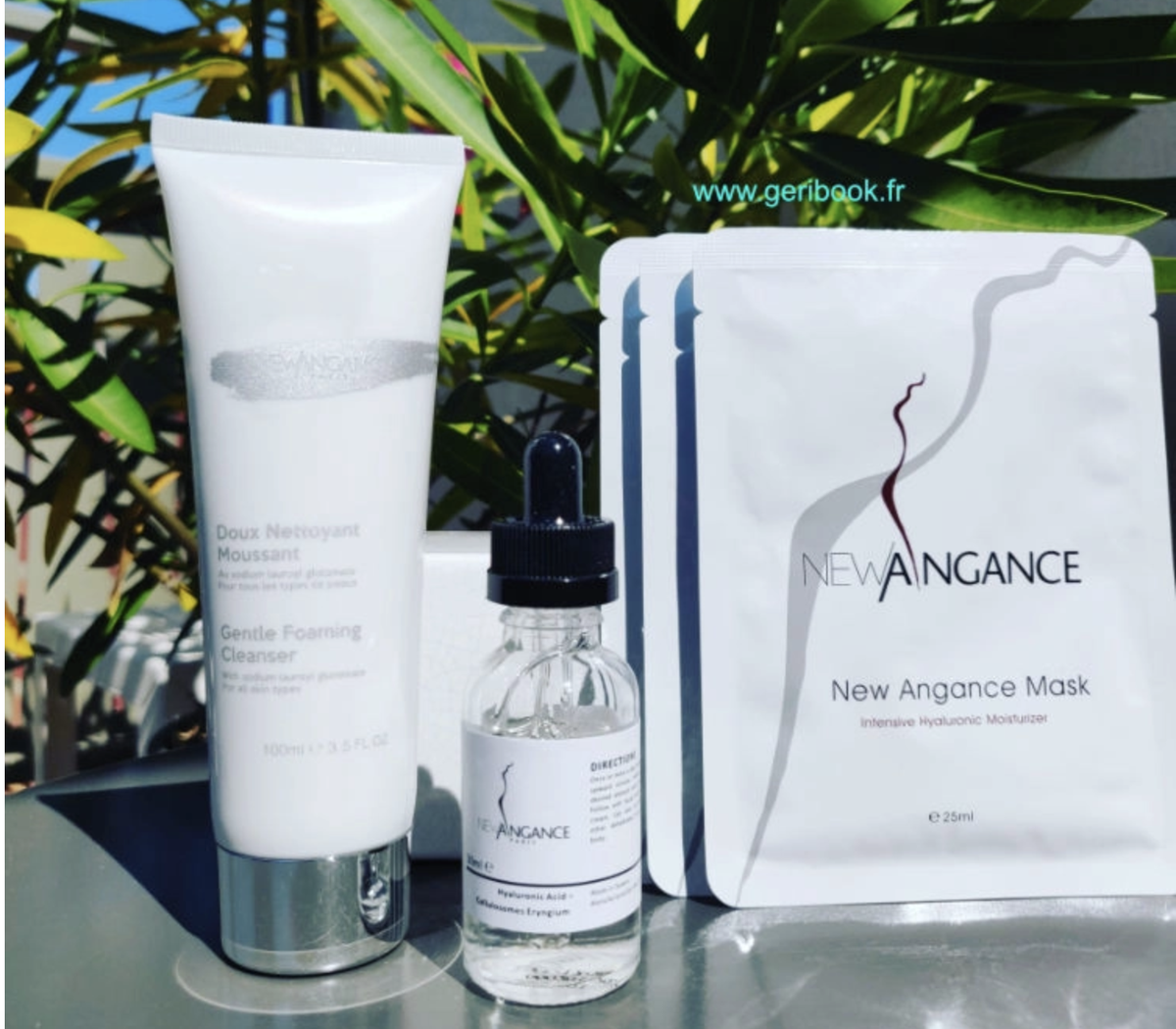 Le super article de <a href="/avisbeaute/">GERIBOOK avis beauté & décryptage</a> sur son test d'hydration de la routine <a href="/New_Angance/">New Angance</a> 

Et avec un outil pour mesurer l'hydratation de sa peau !

Un avis ultra complet et détaillé !

#newangancefrance #associates2020

geribook.fr/avis-cosmetiqu…