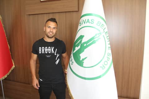 ✍️ Sivas Belediyespor, Bayrampaşa'dan Hüseyin Tokmak ile 2 yıllık sözleşme imzaladı...