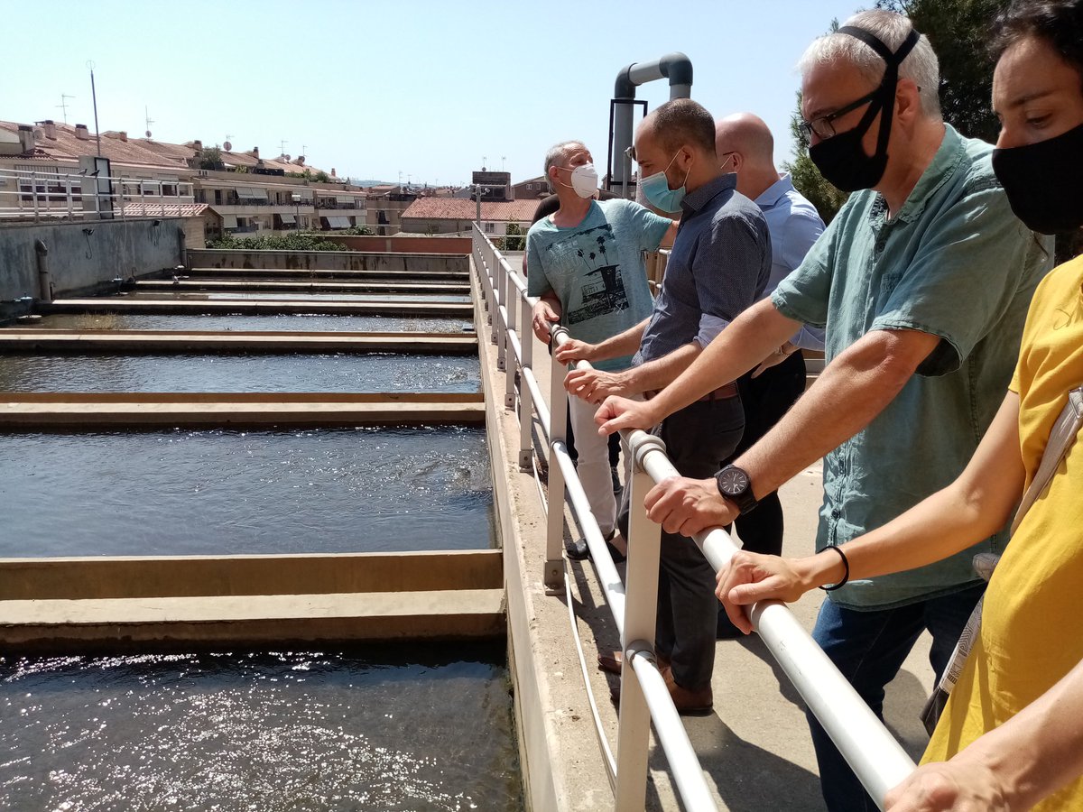 ajmanresa's tweet photo. Visita de l'alcalde de #Manresa, @marc_aloy, a totes les instal·lacions que gestiona l'empresa municipal @aiguesmanresa: Seu social a la Plana de l'Om, estació depuradora d’aigües residuals, estació de tractament d’aigua potable, complex esportiu de les Piscines Municipals... https://t.co/uaSaHQlzDz