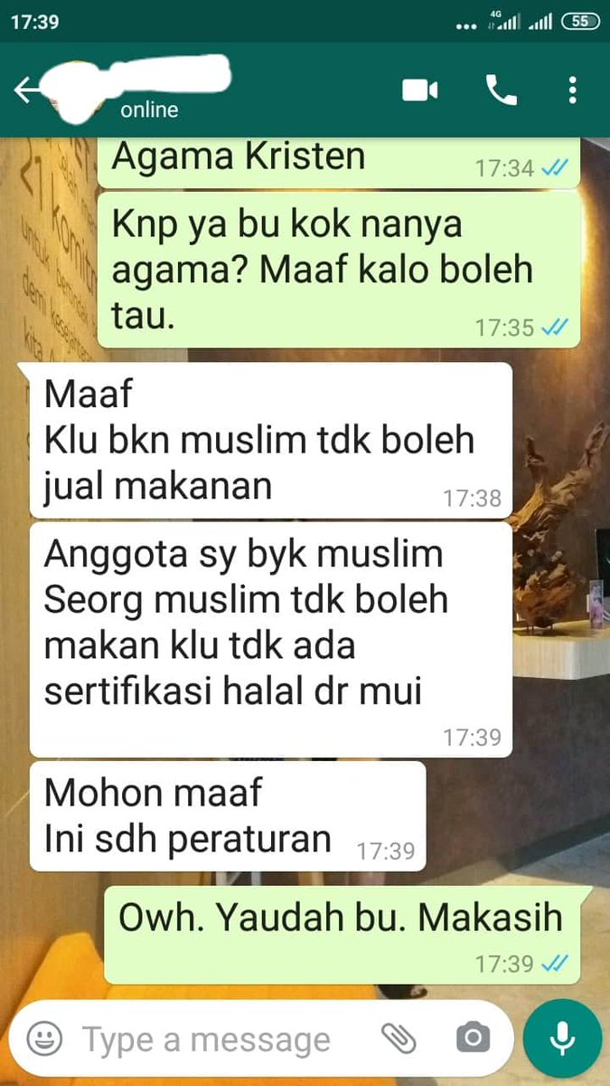 VceChama's tweet photo. Malem yg dingin dibuat panas sm cerita pengalaman temen di grup kuliner perumahan.. kok msh ada ya yg begini..

Aq lho ngurusin pengajuan sertifikasi halal itu yg mnrtku g penting.. cuma uang &amp; uang.. tp klo g ada label halal kadang dipertanyakan masy..😈 https://t.co/oVV2Y6XHmB