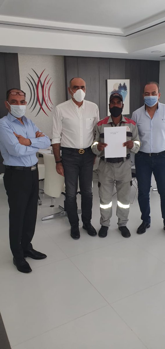 Khedma_Phd's tweet photo. تكريم العامل المثالي الشهري تحفيزاً للعاملين و إيماناً منا بجهودهم.

#khedmaCompany #facilitymanagement #PalmHills
#PalmHillsDevelopments #maintenance
#cleaningservice #pestcontrol #landscaping #security
#Electricity #plumbing #Housekeeping #plumbingservices
#disinfection https://t.co/4CyuB2gOg1