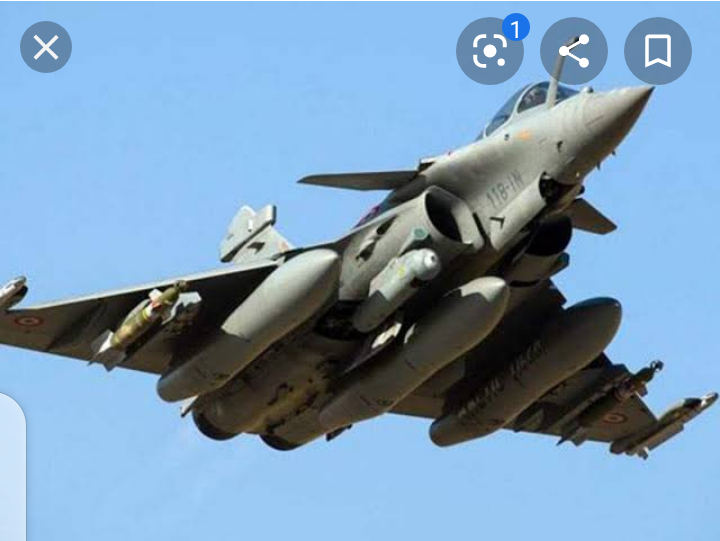 7159Shukla's tweet photo. Welcome to the soil of India 
#Rafale #welcome to  home💓 https://t.co/64snMpWFeN