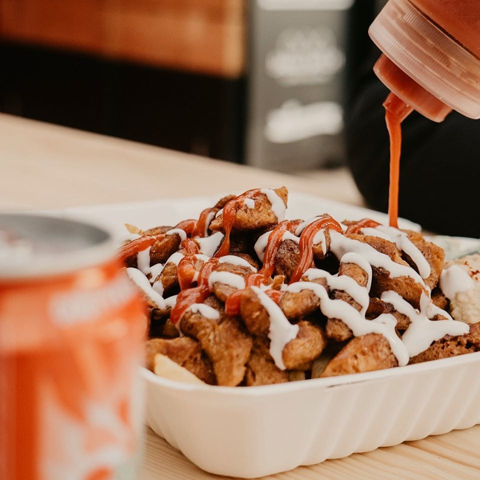 DMNManchester's tweet image. A gourmet vegan kebab spot is coming to Manchester and we couldn't be more exited 🤤

designmynight.com/manchester/res…