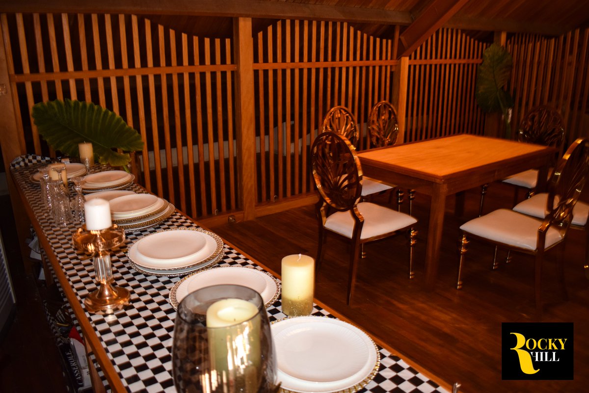 RestaurantRocky's tweet photo. Nous vous attendons pour découvrir Rocky Hill, votre restaurant aux saveurs d'ici et d'ailleurs.Un cadre propice à la détente , un service de qualité, plats savoureux. Voilà notre promesse!
Tel : 656 054 608/680 020 888
Ps: Nous sommes situés juste aux pieds du palais des congrès https://t.co/b0pk0fl3oJ