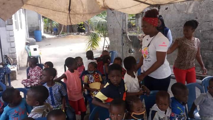 UnusualSchool's tweet photo. SHIBIRI (Ojo)
Day 2
Attendance: 75+
Bridging the learning gap!
#UnusualSchool
#UnusualLearning
#StreetLearning
#StreetSchool
#ReachingTheUnreached https://t.co/NbOIkaedED