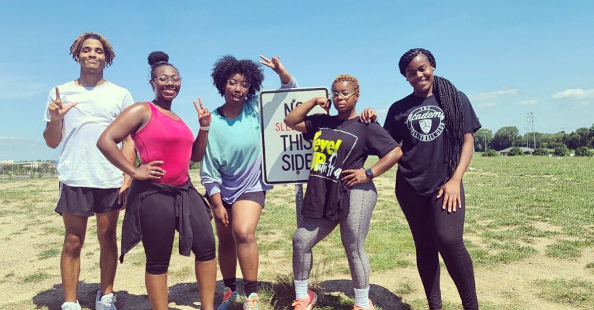 PreaJackson's tweet photo. At the top it’s just US! #TheHill #LevelUpWithPrea 💚🖤🖤 https://t.co/66Xdo1WETS