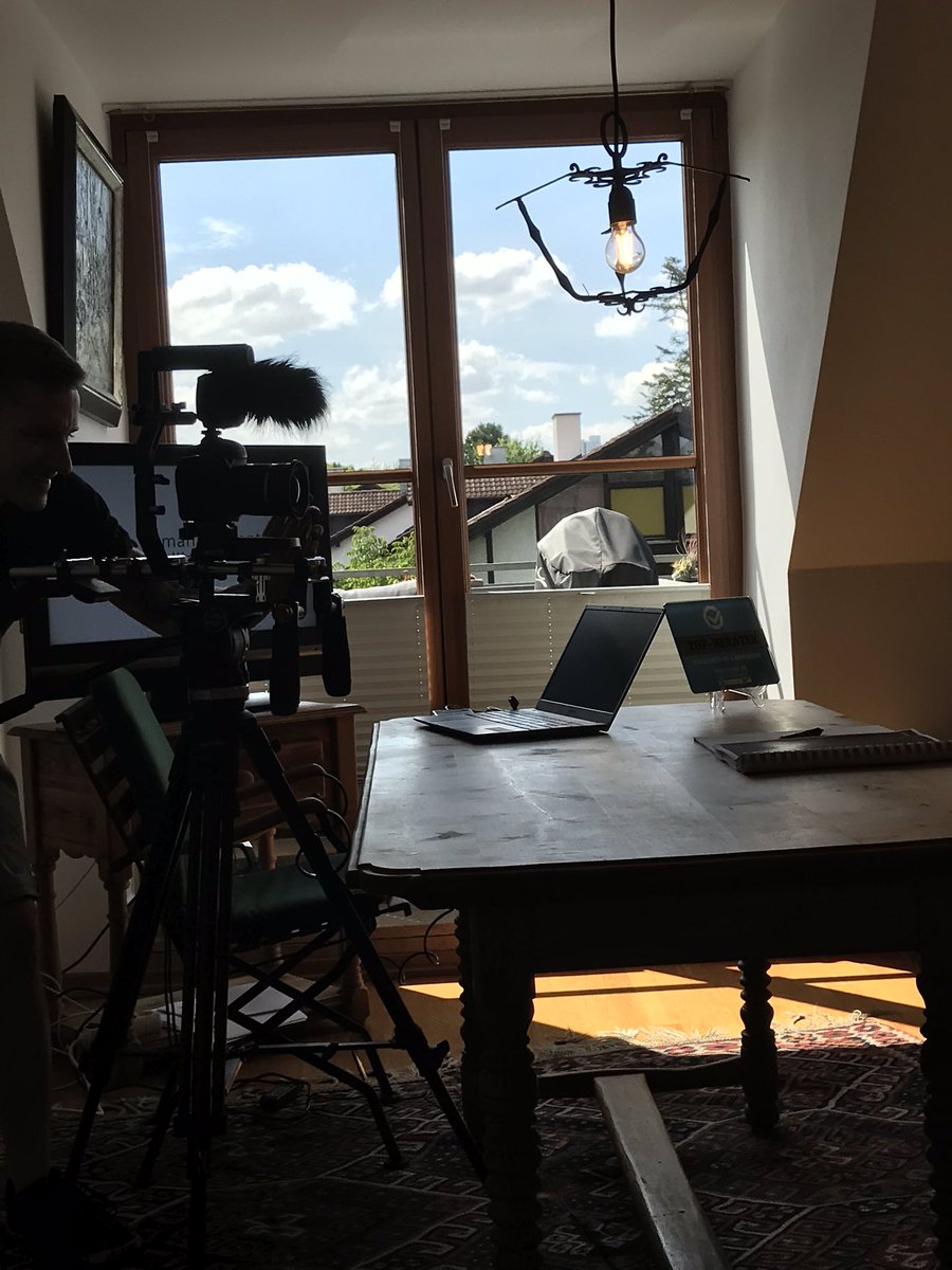 Filmaufnahmen als #Top-Berater #Aufsichtsrat #ManagementAlliance #Lehrgang <a href="/handelsblatt/">Handelsblatt</a> <a href="/wiwo/">WirtschaftsWoche</a>