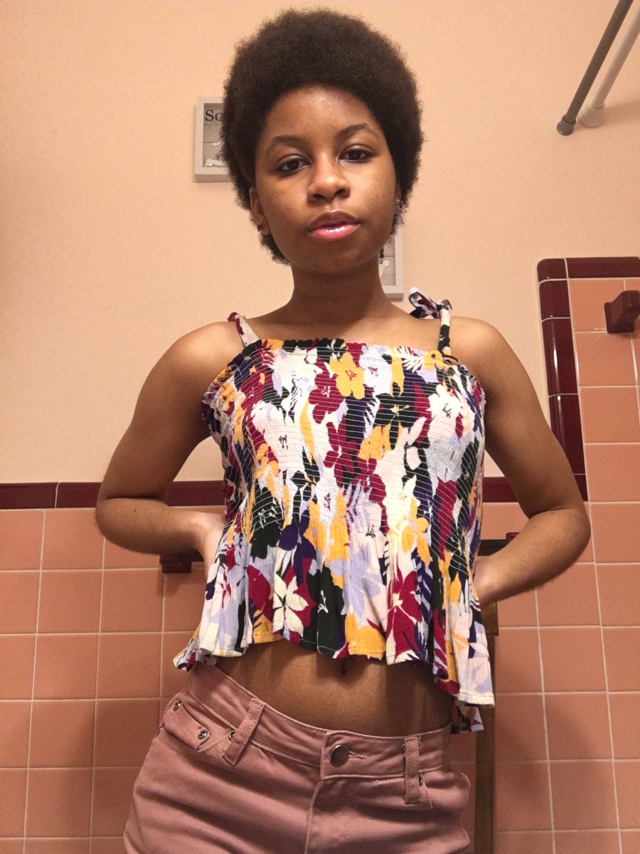 𝘉𝘳𝘰𝘸𝘯 𝘴𝘬𝘪𝘯 𝘨𝘪𝘳𝘭𝘴, 𝘺𝘰𝘶𝘳 𝘴𝘬𝘪𝘯 𝘫𝘶𝘴𝘵 𝘭𝘪𝘬𝘦 𝘱𝘦𝘢𝘳𝘭𝘴🤎🤎🌹🌹