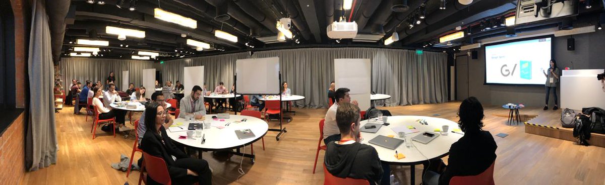 betinagarcia's tweet image. Comenzando el día 3 del Design Sprint (remoto) en el marco del evento Google for Startups Accelerator. (la foto es solo para recordar lo presencial y el gran desafío que estamos llevando adelante junto con los mentores ❤️ del evento y los startups ❤️) 💪 #remotedesignsprint