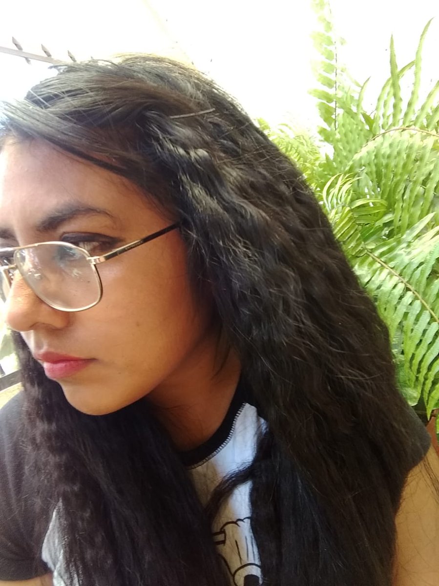 RachelZepeda10's tweet photo. No soy perfecta lose 
Puedo ser insegura 😦 a la vez muy tímida 😬
Pero lo que si sé es que te puedo dar mucho amor una verdadera amistad 🖤 https://t.co/hK8fGLm3gI