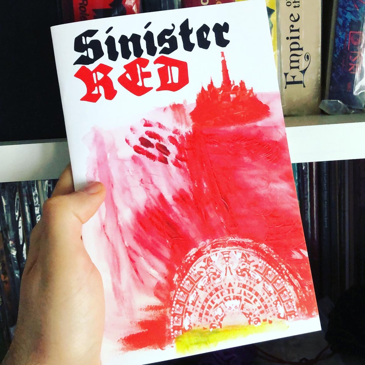 diogo_oldskull's tweet photo. #SinisterRed #TTRPG #Setting #Zine Kickstarterted during this year’s #Zinequest! It’s a system neutral #Vampire planet flooded with blood and filled with sinister things! Very cool and atmospheric! With beautiful art too! https://t.co/WFgalE6V9q