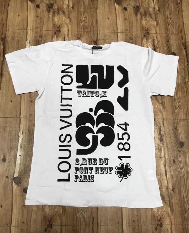 memphisflacko's tweet photo. LV tshirts available @memphisflacko 
#memphisflacko #dripmemphis #MbeleIkoSawaNaJungle #ongeriexpeditions #conjestina #WinWinForKenya https://t.co/vEuk9xk9k2