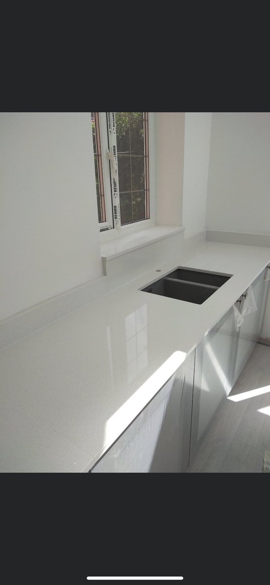 StadiumStone1's tweet photo. White Frost 20mm @kl.kitchens for the Bowman family #quartz #quartzisland #quartzislandwithwaterfallsides #quartzmiterededges #quartkitchen #kitchendesign #kitchenremodel https://t.co/UuCVB2rb2t