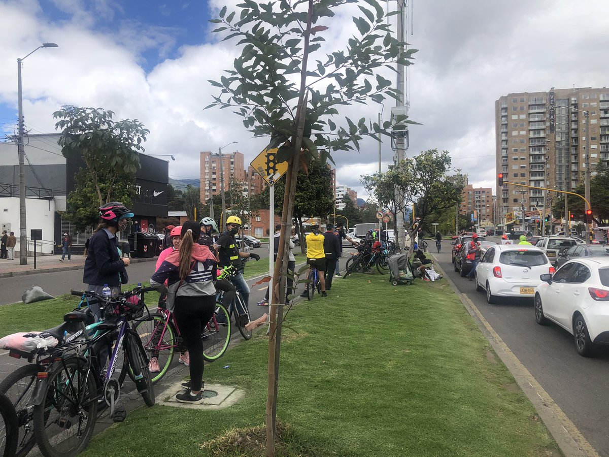 MiloEscobar's tweet image. Calle 134 con 19 @ELTIEMPO noticia falsa? Registró fake? @ClaudiaLopez @LuisErnestoGL @NoticiasUno @Bogota nos dejaron plantados! @quetalesto @WRadioColombia @DefensoriaCol