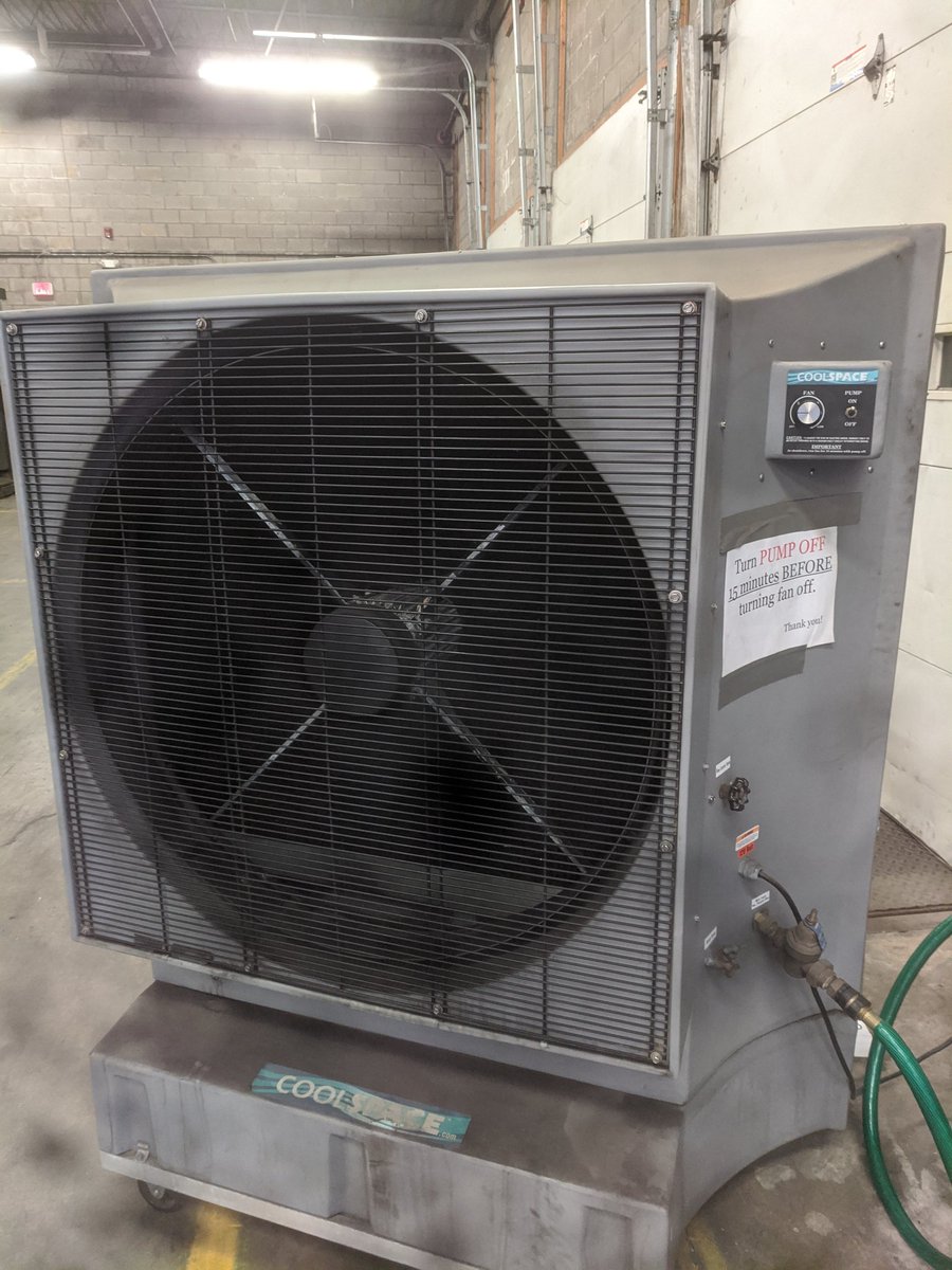 gfrommy's tweet photo. @TechConnectify The swamp cooler we have in the warehouse at work. Humidity is around 52%today and you can notice the area it's in is much cooler. https://t.co/4XFq1TLEg5