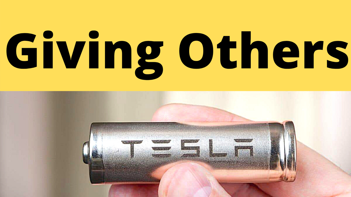 torquenewsauto's tweet photo. Musk suggested that #Tesla would be open to licensing its software, specifically Autopilot. He even went a step further and said Tesla would be open to supplying powertrains and batteries as well. https://t.co/gZB2CgJxan https://t.co/WFXZvON8ek
