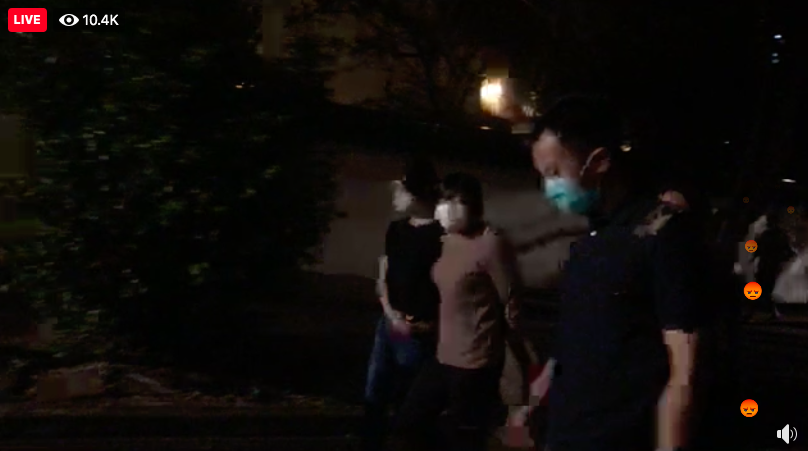 XinqiSu's tweet image. #NOW Yanni Ho is being taken from her home and becomes the 3rd member of @studentlocalism arrested tonight. Ho&apos;s hands were at her back and covered by a cloth. Ho&apos;s mother also boarded a seven seater to follow her daughter.