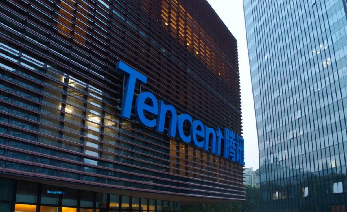 InsiderDn's tweet photo. Tencent volta a ultrapassar valor de mercado do Facebook. https://t.co/KDY6Tuo3KV https://t.co/7oEoaUsflK