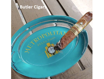 ButlerCigars's tweet photo. Nat Sherman Metropolitan Cigars - BUTLER CIGARS / #ButlerCigars #SlipperyRockCigars #NatShermanCigars #cigars #cigar #cigarphotography #habanos #cigarboss #cigarsofinstagram #cigarians #cigarculture #nowsmoking #smoke #tobacco #cigarlounge #cigarsmoking #cigarsdaily https://t.co/poyrPzYUsD