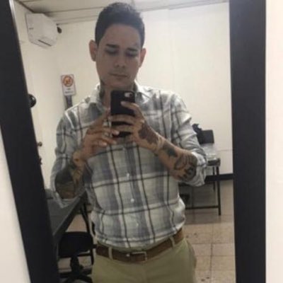 alemantattoosv's tweet photo. #NewProfilePic https://t.co/10nEolqC8d