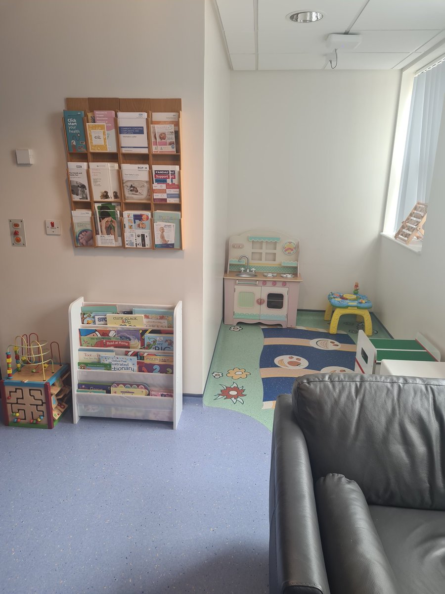 Helen Large (Stockport Neonatal Unit) tweet media