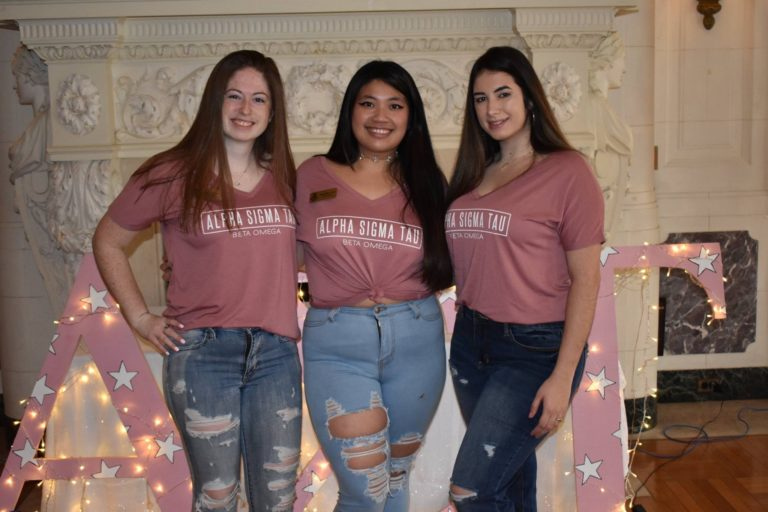 TheSororityLife's tweet photo. Sorority life at its best means learning from people who are different than you. Hear Amanda Cruz, a member of @alphasigmatau, share her experience below. 

Learn more: https://t.co/DecChBRYLd https://t.co/z0t4izACLz