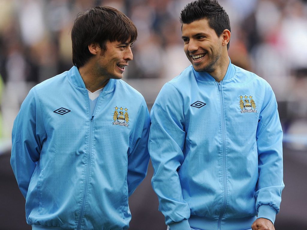 17 September 2012 David Silva signed a new 5-year deal at Man City to leave him at the club till 2017