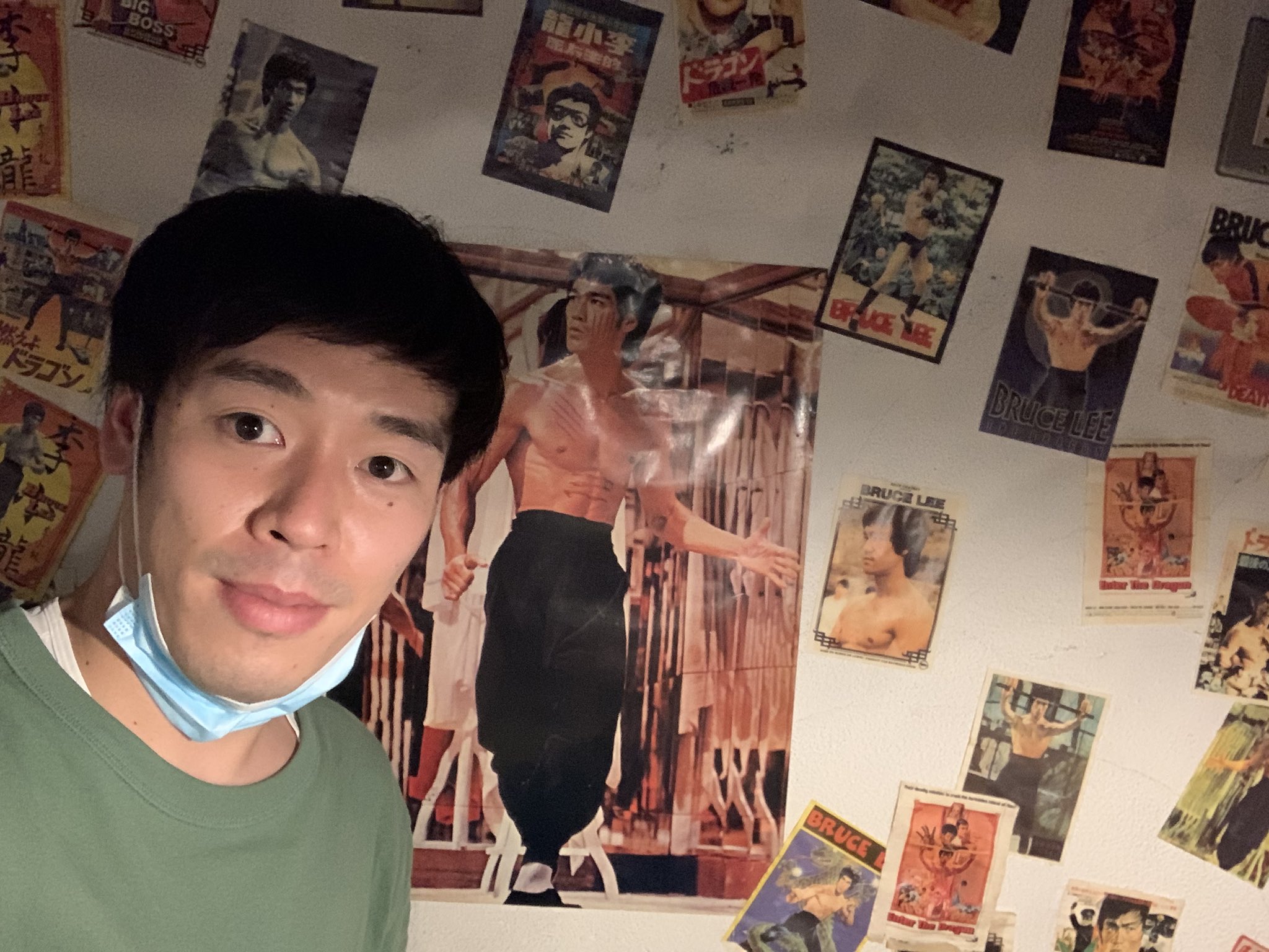 ヤマト お笑い芸人 ブルースリーにまみれた中華料理屋 かっこいい T Co Nwuzfmza97 Twitter