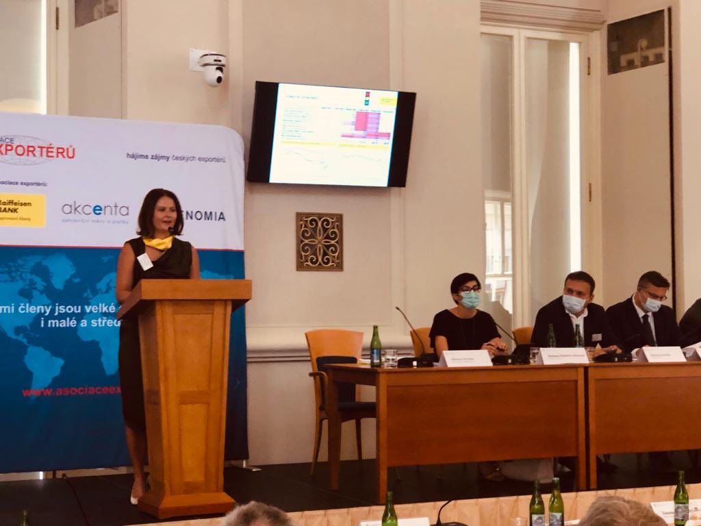 MJureka's tweet photo. Dnes na #CEF2020 jsem prezentoval co je z pohledu @kducsl nutné udělat pro podporu a rychlý restart našeho exportu!! https://t.co/fwcZ5hgNSU