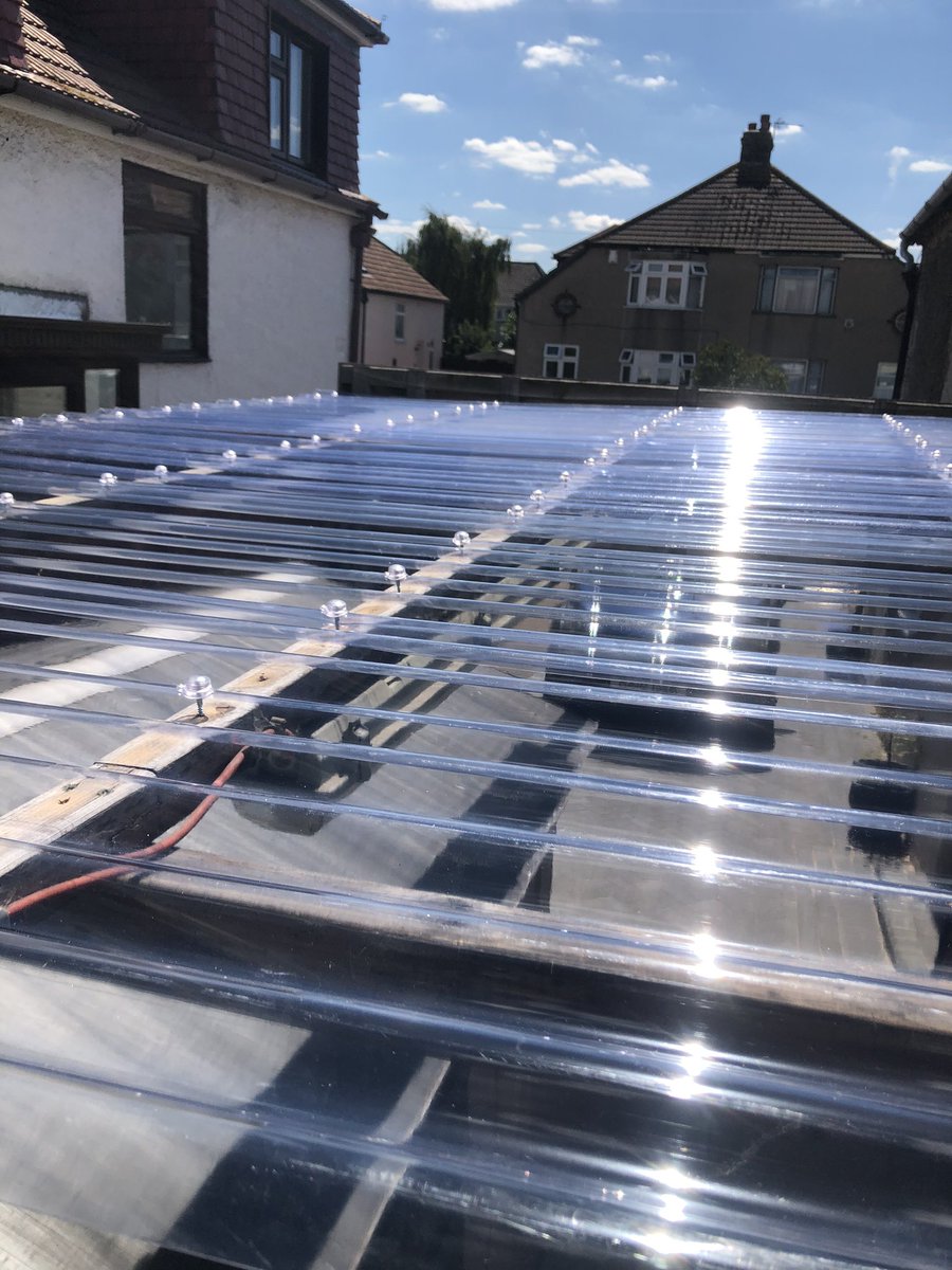 KentRoofingSer2's tweet photo. ⭐️⭐️⭐️All types of roofing on this one!!! ⭐️⭐️⭐️

New bay window roof ✅
2 x new anti bird chimney cowels ✅
New car port corrugated Perspex roof ✅
Tile repairs ✅
Gutter repairs ✅

All complete on time and within budget 👍👍

#roofing #roofinglife #maintenance https://t.co/2ZbWlwmLV5