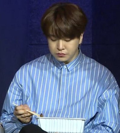 youngjae eating: a thread.