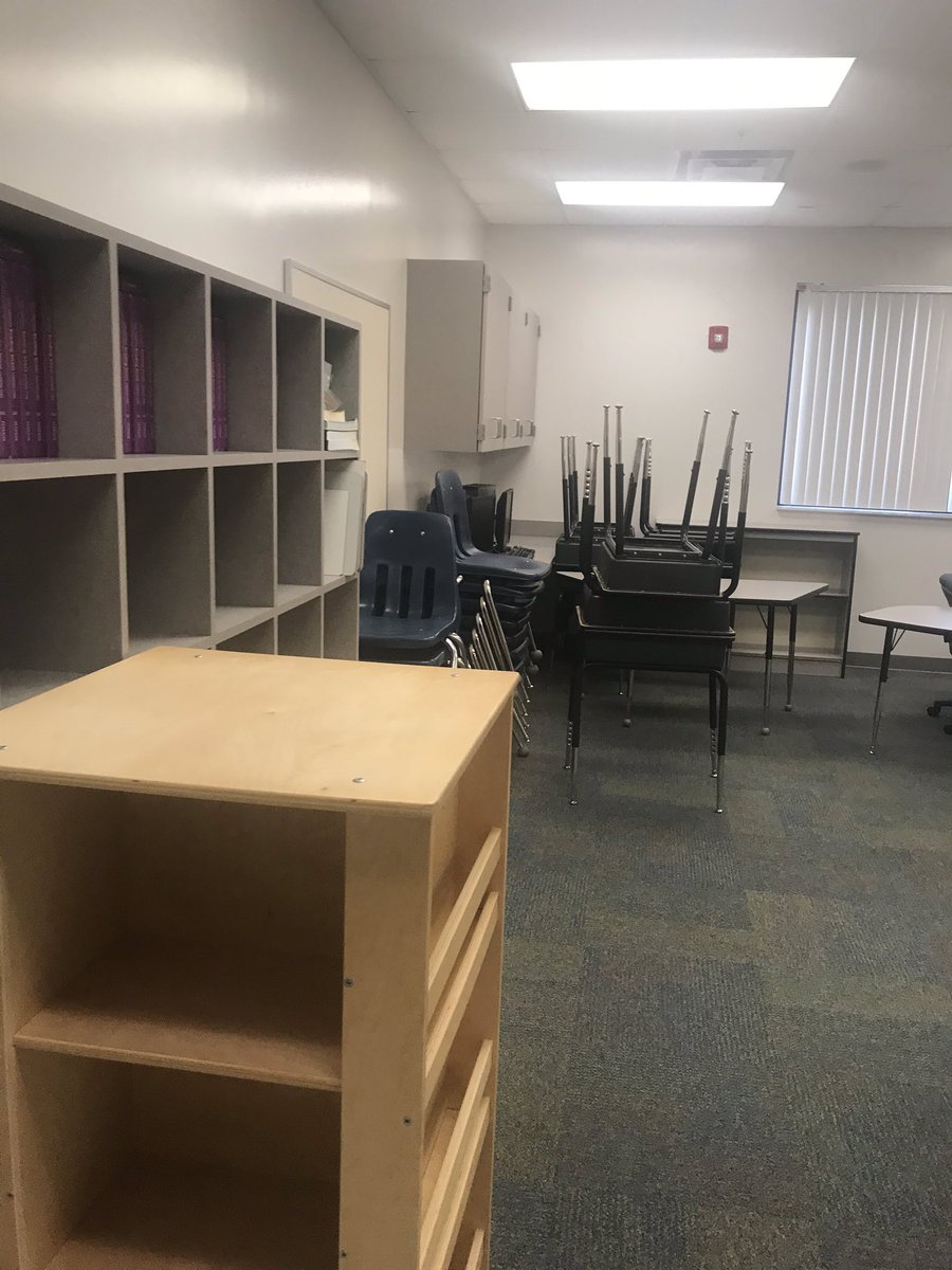 SimplySGTeaches's tweet photo. We have a classroom!!! https://t.co/Yd9AFdUJGk
