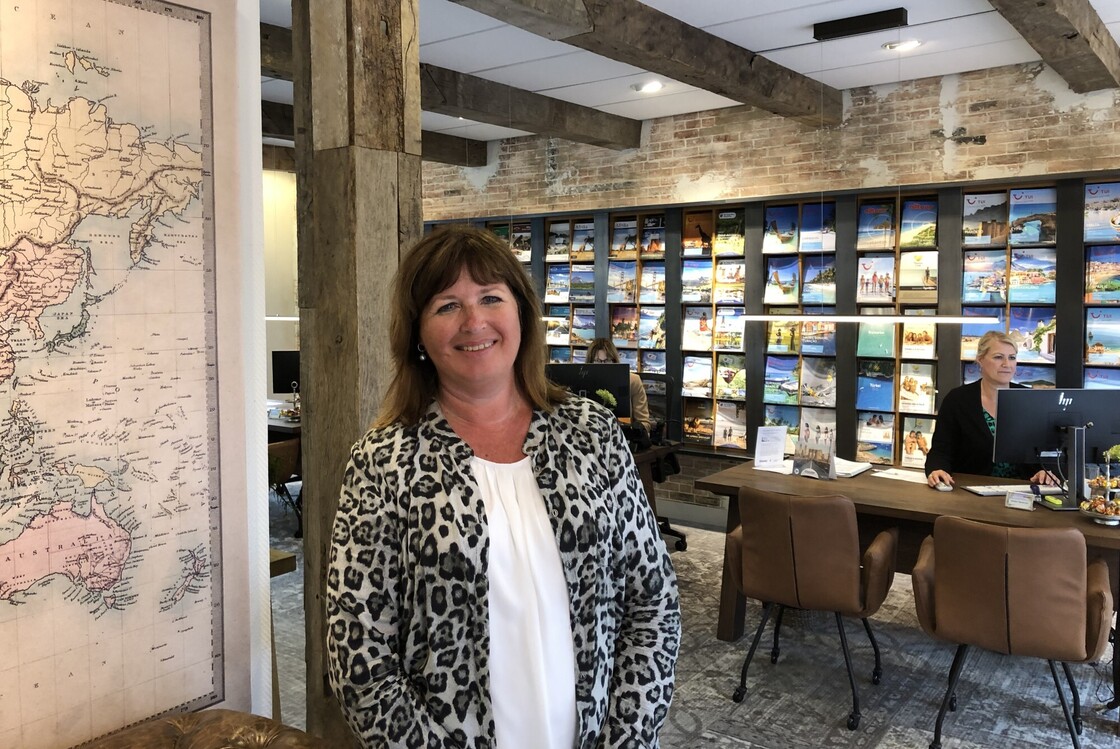 Reisbureau Jansma stopt, Klooster Reizen neemt de activiteiten over. Alle activiteiten worden door Klooster Reizen BV voortgezet per 1 augustus aanstaande. Het telefoonnummer blijft gelijk: 050-5025700, het e-mailadres wordt roden@kloosterreizen.nl.