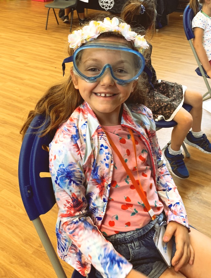 madsciencelive's tweet photo. Throwback to a wonderful first week of our Summer Camps in Balham last week! ☀️ Thank you to all the Mini Mad Scientists who joined us... we hope you enjoyed it as much as we did! 😎 Two more days in Balham then Chiswick, Wimbledon &amp; Finchley! https://t.co/UyTYMya8yK