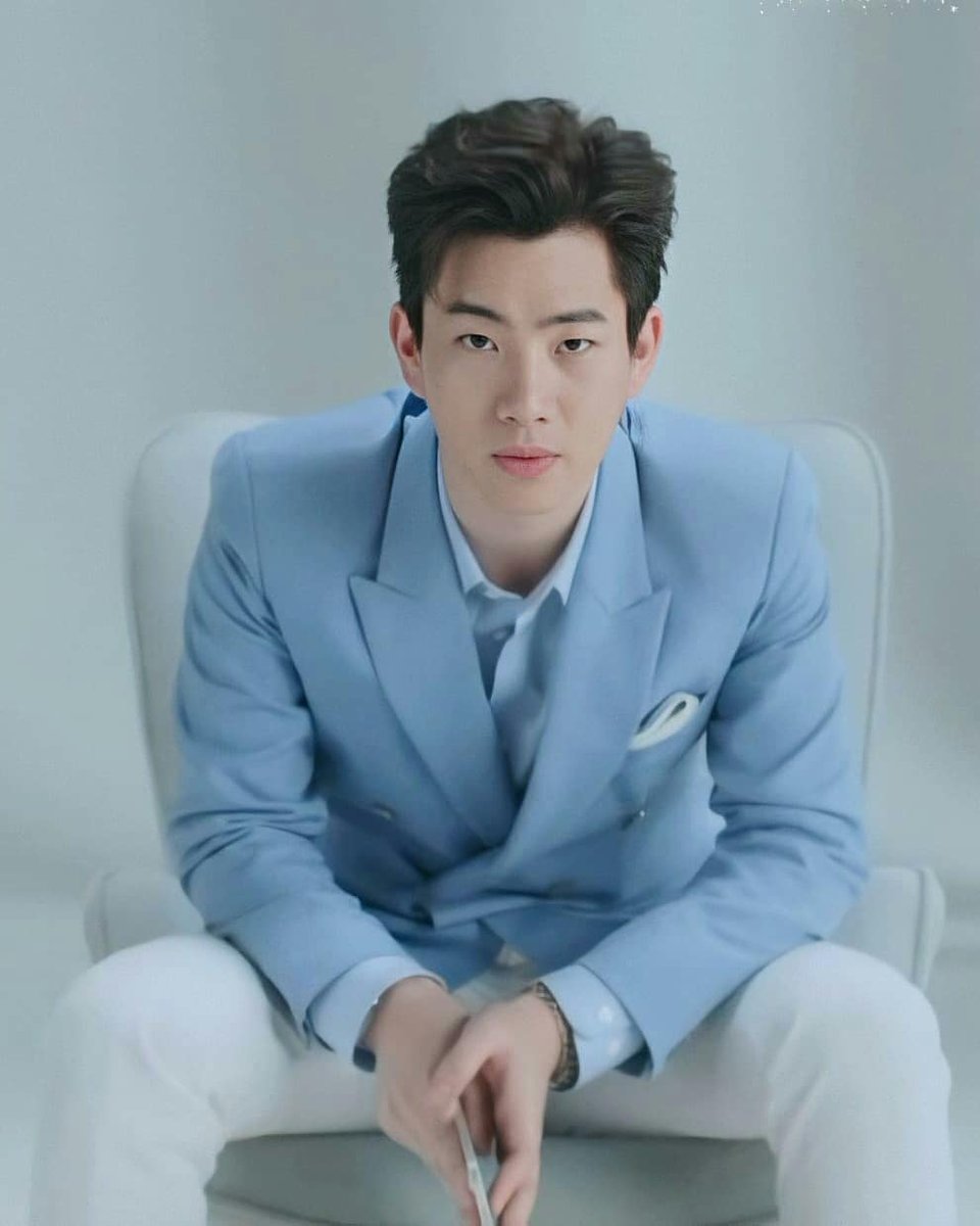 OFF JUMPOL IN A SUITA must-see thread;