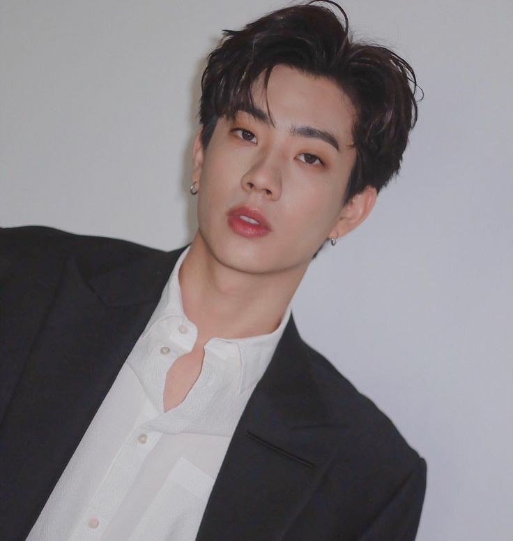 OFF JUMPOL IN A SUITA must-see thread;