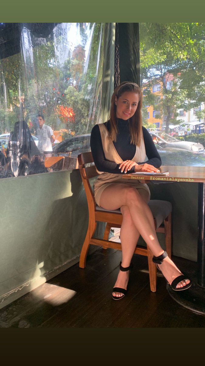 marvincomic's tweet photo. @Romanialayevska Sexy y elegante https://t.co/Gz8yIMuT7n