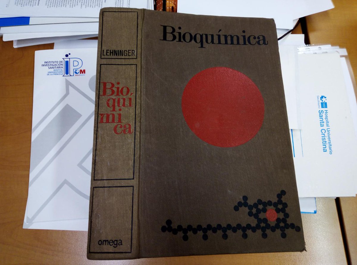 This is not exactly new, these calcium granules were already described by Lehninger in the ‘60s and are explained in the first edition of his Biochemistry textbook.(mitochondria overloaded with Ca2+; 1st Spanish edition of 1972, a gift from my sisters who studied with it)11/n