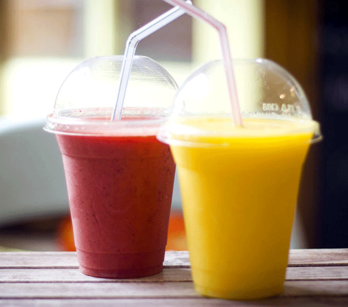 Deliverasgr's tweet photo. Διψάς; Deliveras!
🍹Παράγγειλε τον αγαπημένο σου χυ��ό ή smoothie σε 1'
➡️ https://t.co/eN3IgNfSnP https://t.co/KJZU5UtcHF