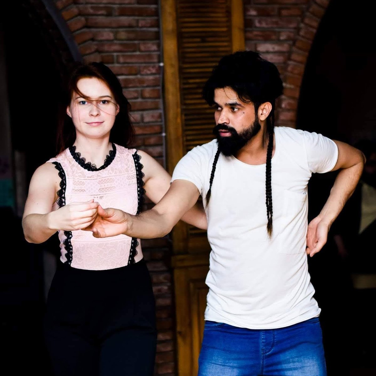 surajbachata's tweet photo. Happy souls that dance together, stay together and cherish together.
@surajbachata https://t.co/D05AgJn4aD