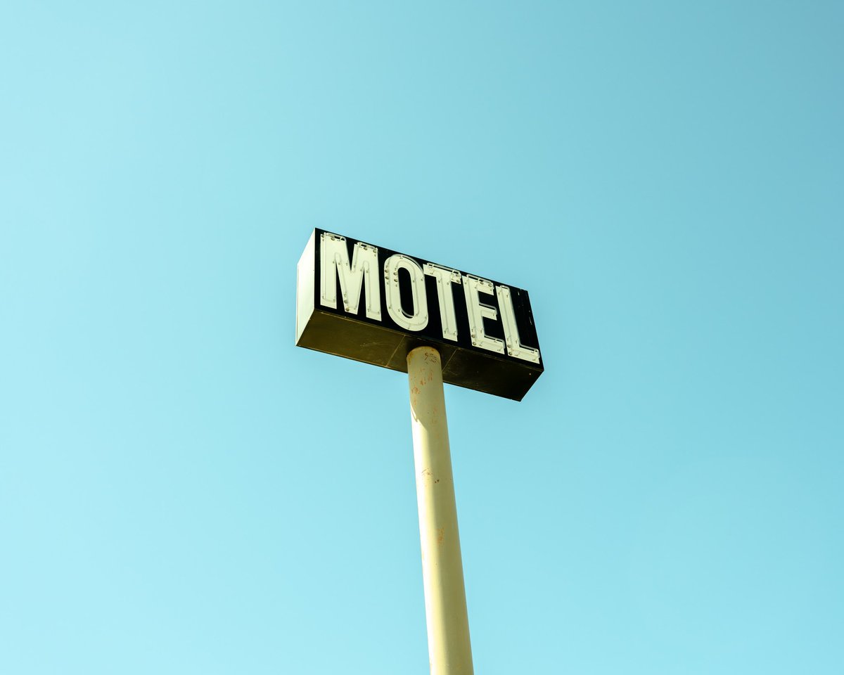 DenimShoots's tweet photo. No Vacancy https://t.co/L69zNGNBgM