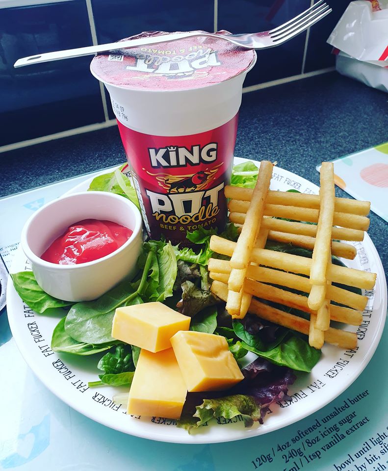ratemyplatenow's tweet image. Beef and Tomato King Pot Noodle presented on a bed of Rocket, with Sun-Dried Tomato Reduction, Thrice Microwaved Frites and West Country Farmhouse Cheddar by Sam G