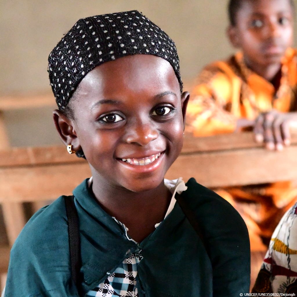 UNICEF tweet media