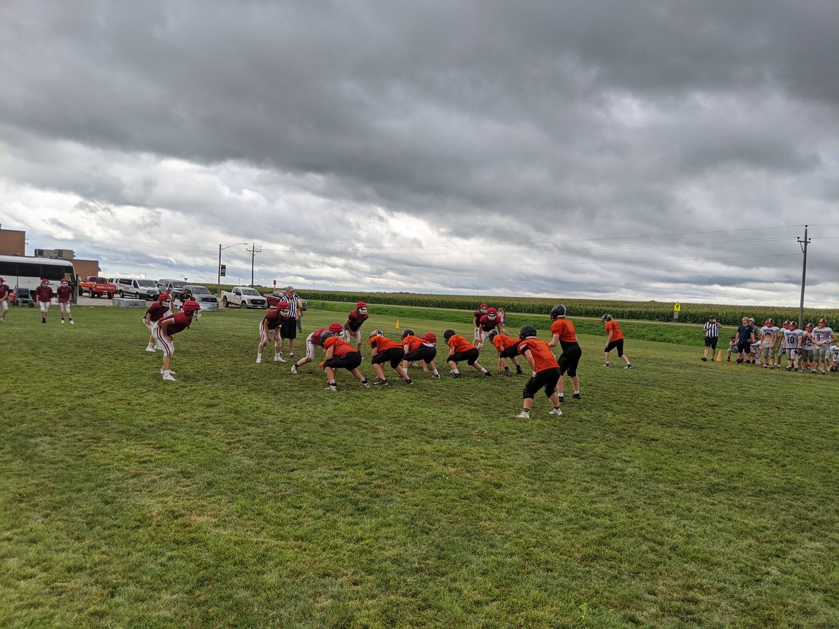 BayardFootball's tweet photo. Good group of kids getting some extra work in today. @AthleticsBayard @epicteamcamps https://t.co/GHIgt7P2LO