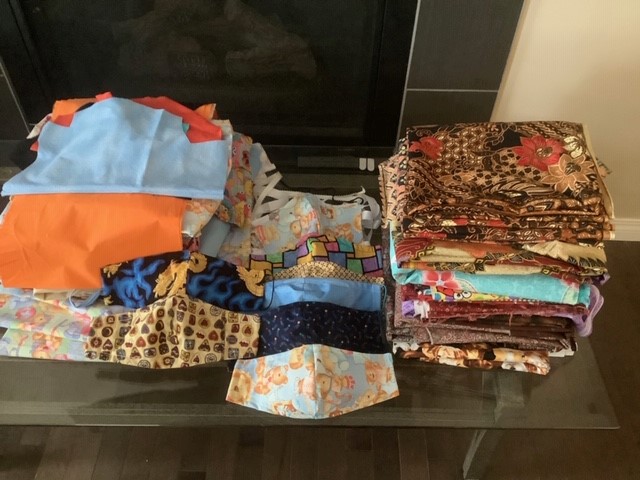 AlbertaSPCA's tweet photo. Lots of communities are invoking mandatory mask bylaws. If you're looking for masks, might we suggest Jean Henderson. Jean makes fantastic masks & proceeds are donated to us. So far Jean has raised over $10,000.
Place orders @ JeanHenderson1947@hotmail.com.
#StaySafe
@lindork https://t.co/CMnH7CNMVB