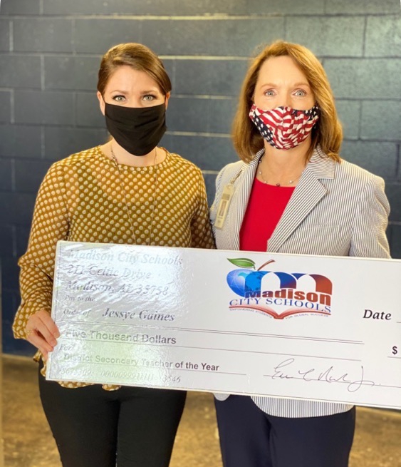 madisonschools's tweet photo. Meet the Madison City Schools District teachers of the year: Kristin Kolenich from Heritage Elementary, and Jessye Gaines from Bob Jones High School. The District Staff Member of the Year is David Jones from Heritage Elem. Congratulations! #mcslearn https://t.co/2xxSaXNcdO